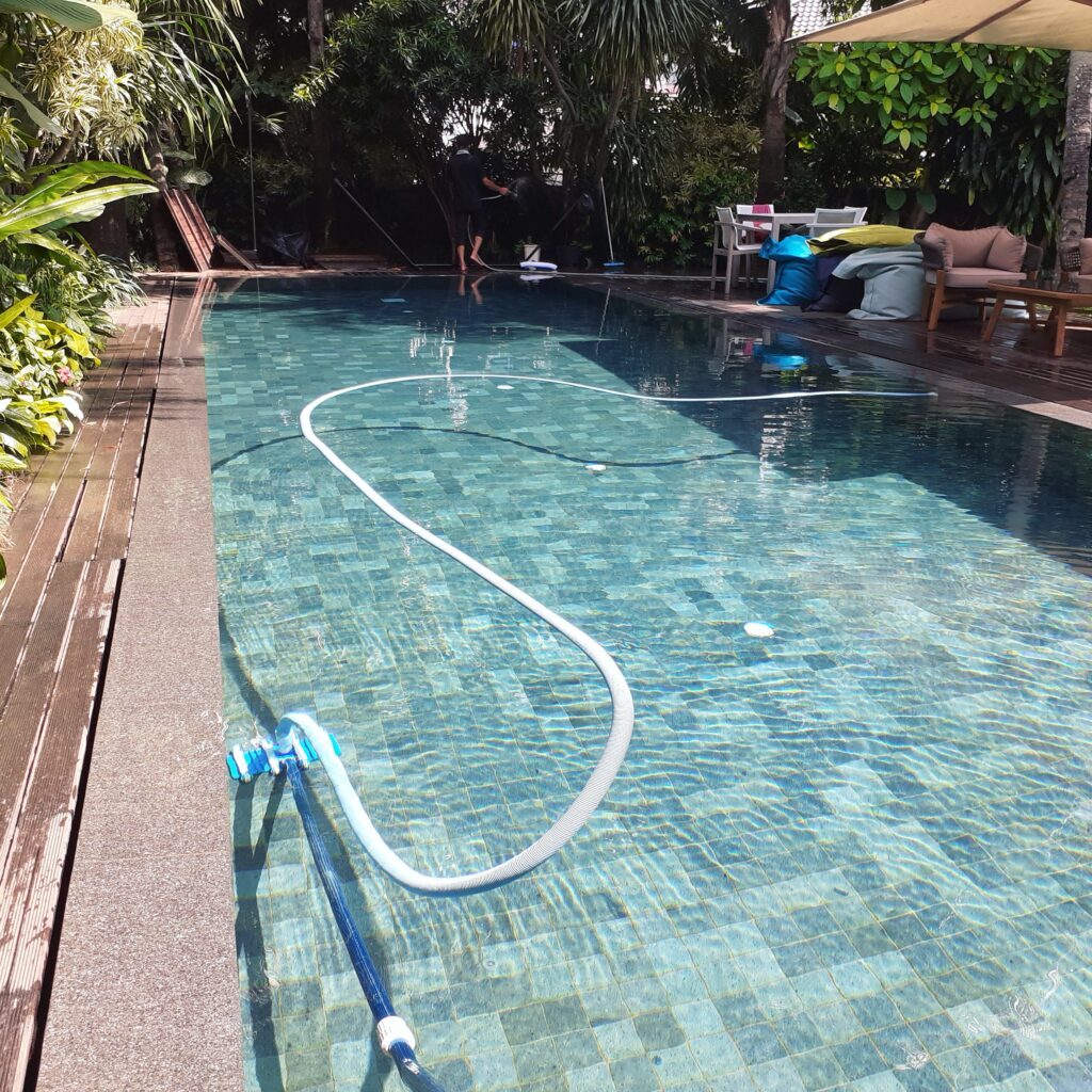 Jasa Perawatan KOlam Renang Bintaro