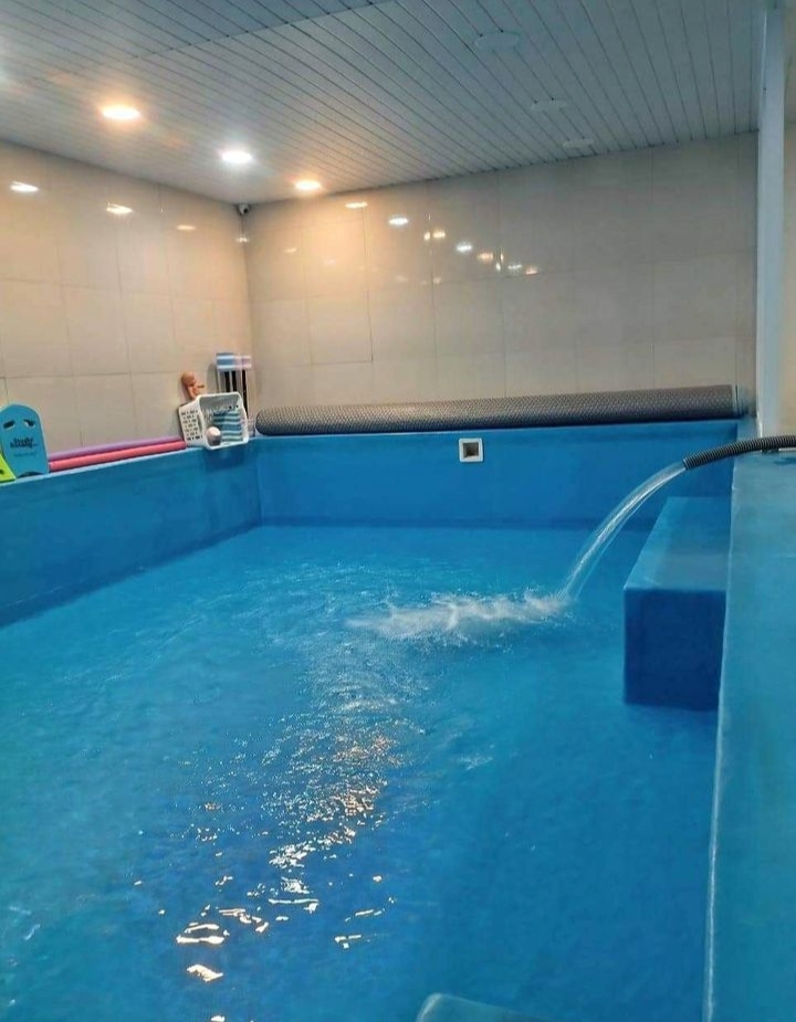 Jasa Pengisian Air Kolam Renang